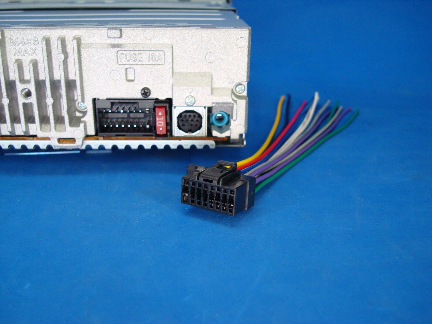Sony 16 Pin to Universal - SY2X8-0001